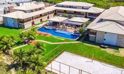 Apartamento térreo 3 suítes pé na areia em itacimirim