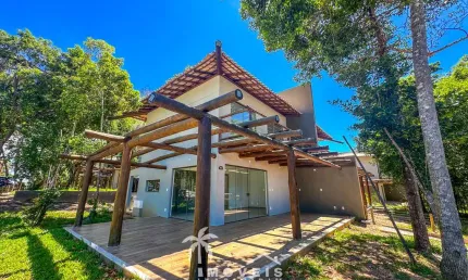 Casa com 3 quartos à venda na Praia do Forte, Mata de São João 
