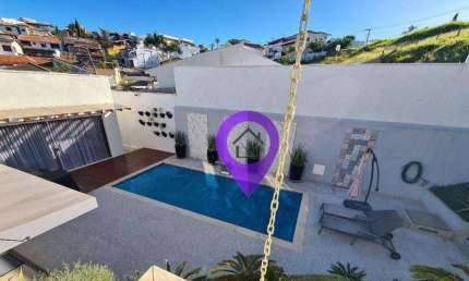 Casa a venda com 5 dormitórios (3 suítes) de 380m² em terreno de 956m². Destaques: área de lazer completa, salão de jogos e ótima localização.