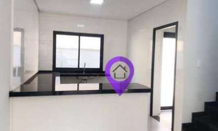 Casa com 3 suítes no Bairro Medicina, 136m² construídos em Santo Ivo. Acabamentos premium, 2 pavimentos e localização privilegiada 1 minuto do centro