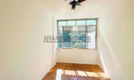 Kitnet / Stúdio à venda na Rua Cândido Mendes, Glória, Rio de Janeiro, 21 m2 por R$ 285.000