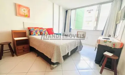 Kitnet / Stúdio à venda na Avenida Nossa Senhora de Copacabana, Copacabana, Rio de Janeiro, 30 m2 por R$ 490.000