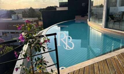 Luxo, conforto e uma vista deslumbrante no Condomínio Porto Atibaia!