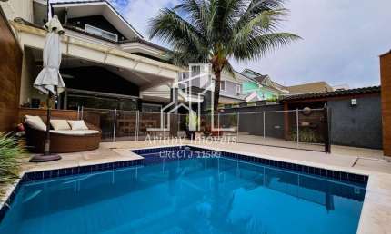 Sandlake Residencia | Casa triplex 4 suítes 273 m² no Recreio