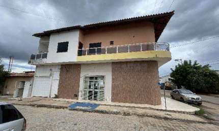 Ponto comercial à venda na Rua Irma Daniela, N. 276, Lt 11, Qd E, Centro, Ibotirama