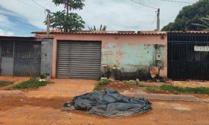 Casa 63.4m², 2 dormitório(s), 1 vaga(s) na garagem - PARQUE ESTRELA DALVA IX, LUZIANIA GO