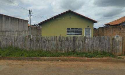 Casa 40.82m², 2 dormitório(s), 1 vaga(s) na garagem - , DORES DO INDAIA MG