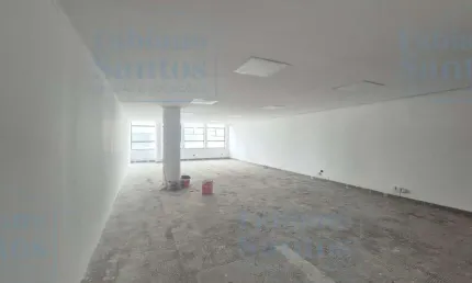 Sala Comercial/Usada para Venda em São Paulo, República, 2 banheiros
