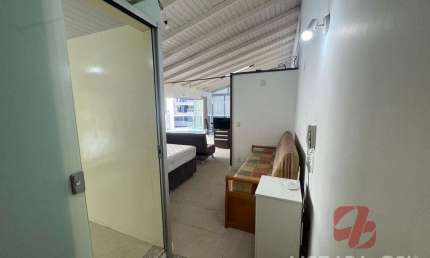 Apartamento com 1 quarto para alugar em Meia Praia, Itapema 