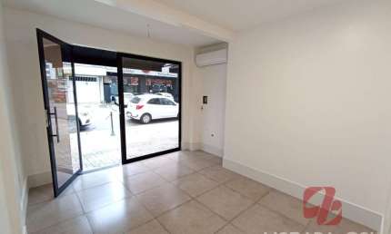 Sala comercial para alugar no Andorinha, Itapema 