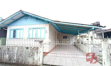 Casa com 2 quartos para alugar em Casa Branca, Itapema 