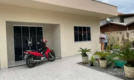Casa com 3 quartos à venda no Alto São Bento, Itapema 