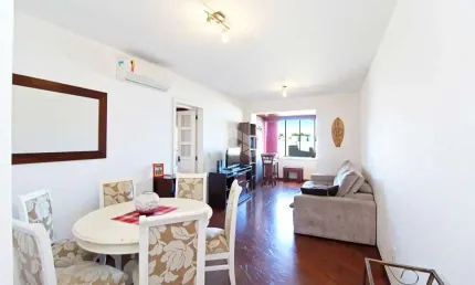 Excelente apartamento na rua dr.murtinho, a poucos metros da av.protásio alves.