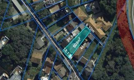 Terreno à venda na Rua Francisco Krainski, 470, São Lourenço, Curitiba por R$ 590.000