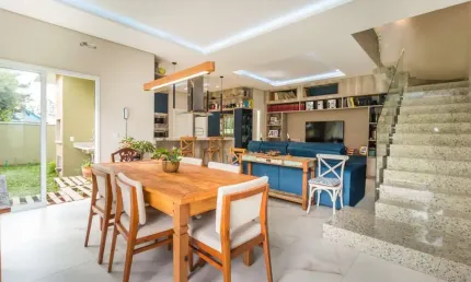 Casa com 4 quartos à venda na Rua Nicola Pellanda, 3331, Umbará, Curitiba por R$ 2.300.000