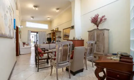 Funcional casa tipo para venda em planalto paulista com 2 quartos, sendo 2 suítes, 230m²