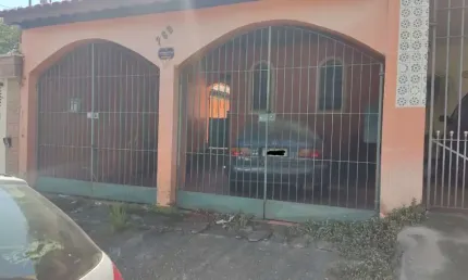 Aconchegante casa tipo para venda em Vila Santa Catarina com 2 quartos, 137m²