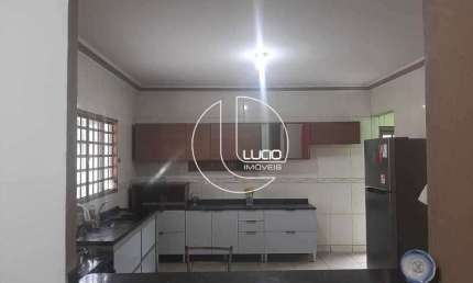 Casa com 5 quartos à venda na Rua PSJ 6, Parque São Jerônimo, Anápolis, 216 m2 por R$ 550.000