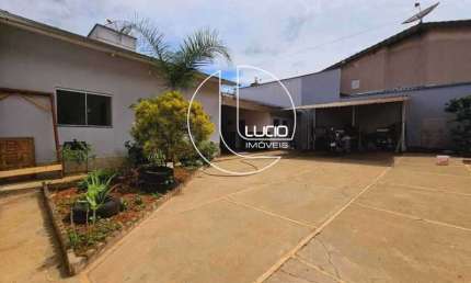 Casa com 3 quartos à venda na Rua PP 1, Parque dos Pirineus, Anápolis, 170 m2 por R$ 500.000