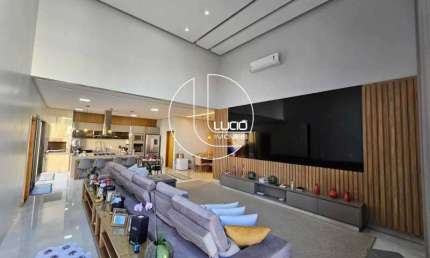 Casa em condomínio fechado com 4 quartos à venda na Rua GT 4, Condomínio Residencial Grand Trianon, Anápolis, 340 m2 por R$ 2.500.000