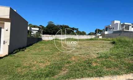 Terreno em condomínio fechado à venda na Rua GT 4, Condomínio Residencial Grand Trianon, Anápolis, 390 m2 por R$ 450.000