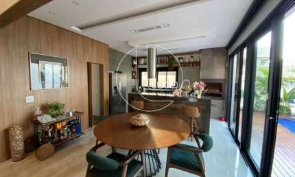 Casa em condomínio fechado com 4 quartos à venda na Rua GT 4, Condomínio Residencial Grand Trianon, Anápolis, 254 m2 por R$ 2.500.000