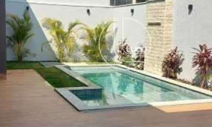 Casa com 3 quartos à venda na Rua Leônidas Pinto Garcia, Residencial Jardins do Lago, Anápolis, 236 m2 por R$ 1.300.000