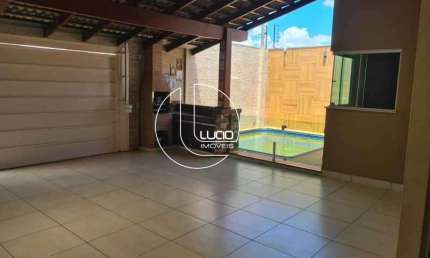 Casa com 3 quartos à venda na Rua 12, Lourdes, Anápolis, 170 m2 por R$ 440.000