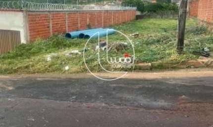 Terreno à venda na Rua Erasmo Braga, Vila Brasil, Anápolis, 540 m2 por R$ 220.000