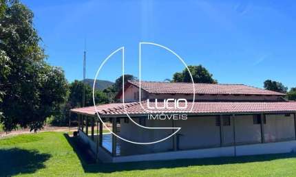 Chácara / sítio com 5 quartos à venda na Praça Emanuel Jaime Lopes, 1, Centro, Pirenópolis, 1 m2 por R$ 900.000
