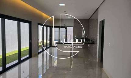 Casa com 3 quartos à venda na Avenida Marginal, Anápolis City, Anápolis, 215 m2 por R$ 1.300.000