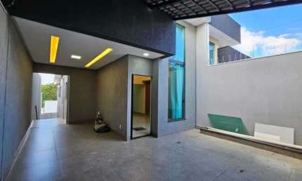 Casa com 3 quartos à venda na Avenida Estados Unidos, Vila Harmonia, Anápolis, 135 m2 por R$ 720.000