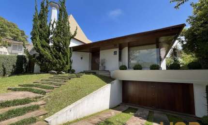 Casa com 3 quartos de 376m² no Vista Alegre- Curitiba/Pr