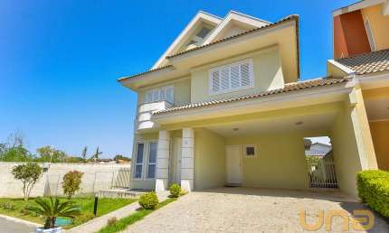 Casa em Condomínio 236m² com 3 quartos em Santa Felicidade - C