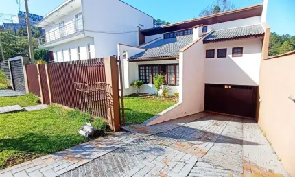 Casa no Santo Inácio de 190 m² com 3 quartos  - 20807-8-I2