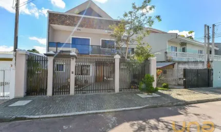 Sobrado com 4 dormitórios à venda, 490 m² por R$ 1.300.000,00