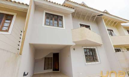 Sobrado em Santa Felicidade de 140,89 m² com 3 quartos