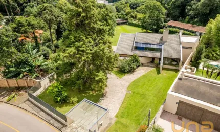 Casa à venda, 428 m² por R$ 3.300.000,00 - São Lourenço - Curi