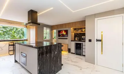 Apartamento com 3 quartos à venda na Rua Olympio Trombini, 345, Cascatinha, Curitiba