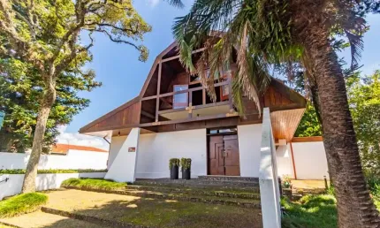 Residência Comercial no BIGORRILHO de 430,00 m²  - 40616.001-G