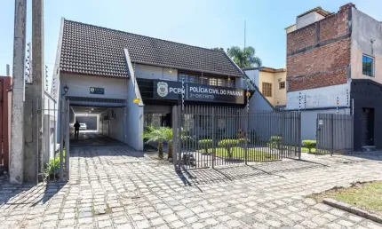 Casa à venda, 667 m² por R$ 3.650.000,00 - Rebouças - Curitiba
