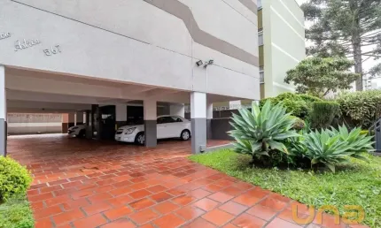 Apartamento com 3 dormitórios à venda, 90 m² por R$ 550.000,00