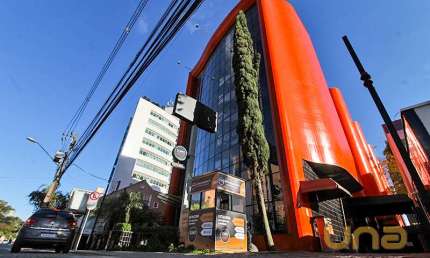 Imobiliária Cilar Aluga Apartamento 1 Quarto no Batel com 84,1