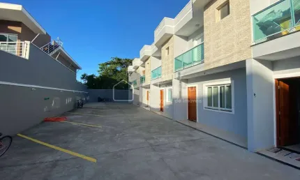 Casa com 2 quartos à venda na Praia das Palmeiras, Caraguatatuba 