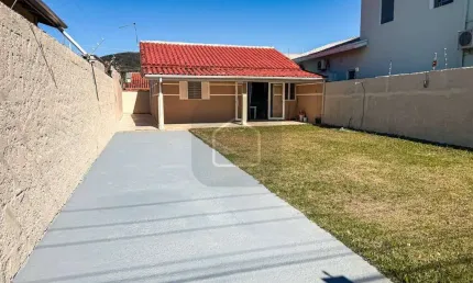 Casa com 2 quartos para alugar no Massaguaçu, Caraguatatuba 