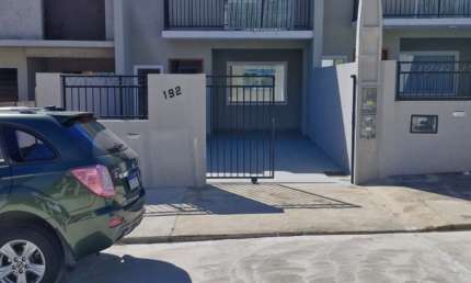 Sobrado com 102 m² com 2 quartos sendo duas suítes - Progresso - São Bento do Sul - SC