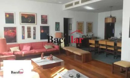 Apartamento com 4 quartos à venda na Rua Itacuruçá, Tijuca, Rio de Janeiro, 220 m2 por R$ 1.300.000