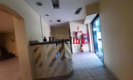 Prédio à venda na Rua Doutor Renato Rocco, Tijuca, Rio de Janeiro, 428 m2 por R$ 1.100.000