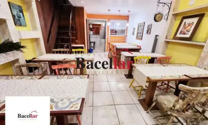 Ponto comercial com 9 salas para alugar na Rua Figueira de Melo, São Cristóvão, Rio de Janeiro, 226 m2 por R$ 3.000