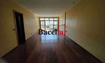 Apartamento com 3 quartos à venda na Rua Antônio Salema, Vila Isabel, Rio de Janeiro, 142 m2 por R$ 650.000